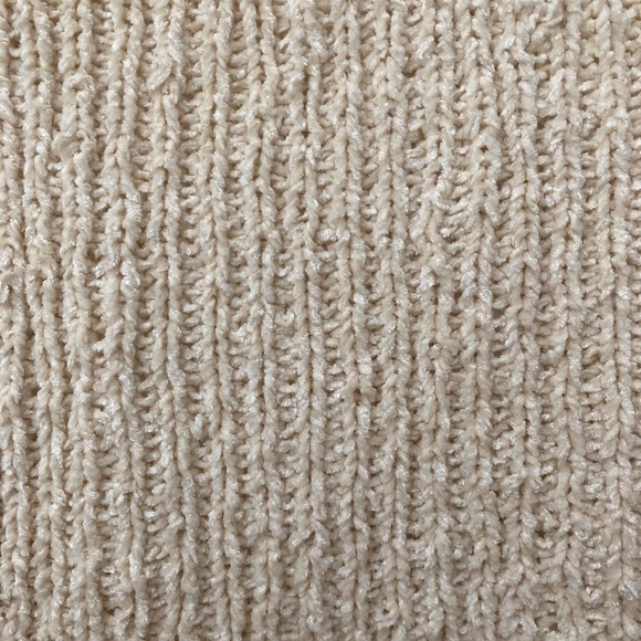 Crate and Barrel chenille throw - Picture 6 of 8